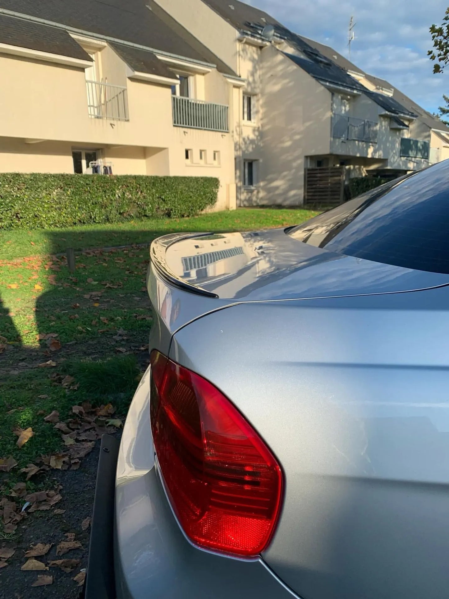 M3 Style Rear trunk spoiler for E90 04-11